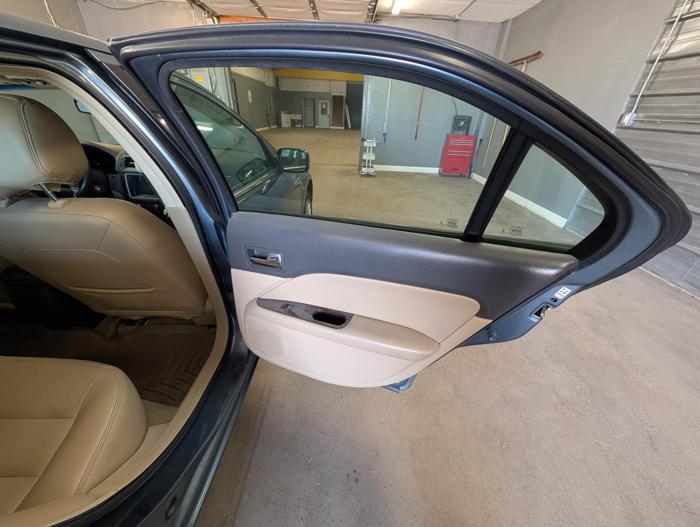 2012 ford fusion sel with 194491 miles for sale near elk-river, minnesota 58218d2c4bd74d86ae1e525d39cc5ddc.jpg