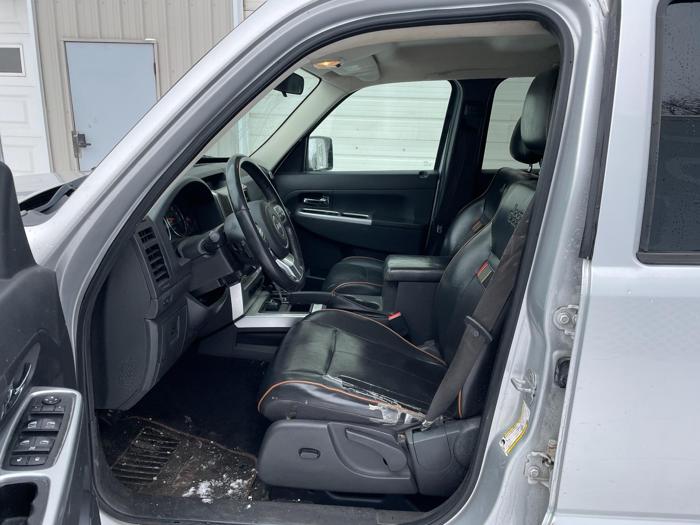 2011 jeep liberty sport with 163036 miles for sale near elk-river, minnesota 5822dca3d7bb4a7ca5b0cfb4df307272.jpg