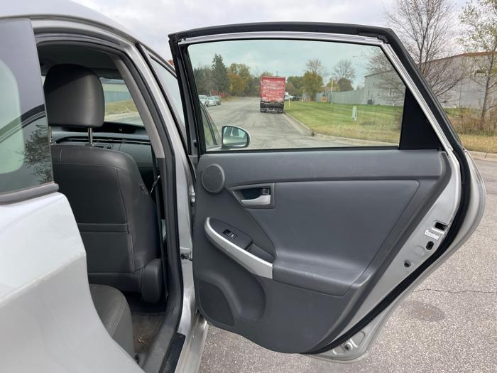 2010 toyota prius prius-ii with 262651 miles for sale near elk-river, minnesota 583ae43b186c4dd190fe55f650612c3b.jpeg