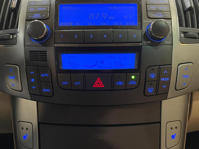 2009 hyundai sonata limited with 198144 miles for sale near elk-river, minnesota 5854b3bddeb54afe8ca1a87dcf4dad8d.jpg
