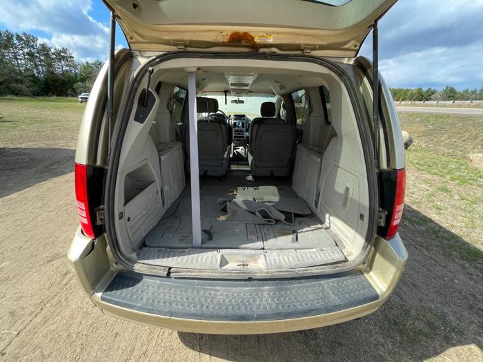 2010 chrysler town-&-country touring with 240153 miles for sale near rice, minnesota 5865ab6393f34cd4b8d0121e620938ce.jpeg