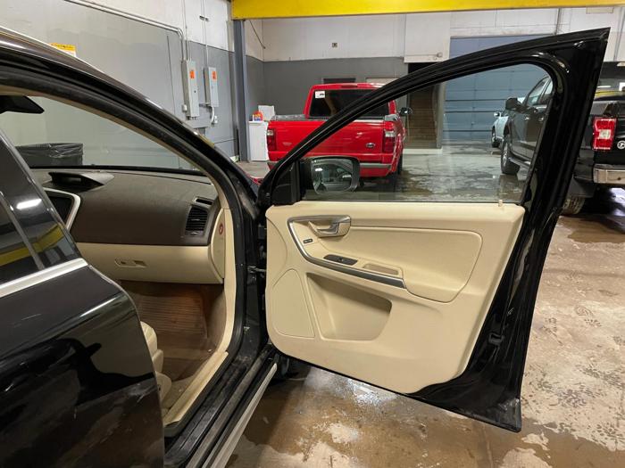 2010 Volvo XC60