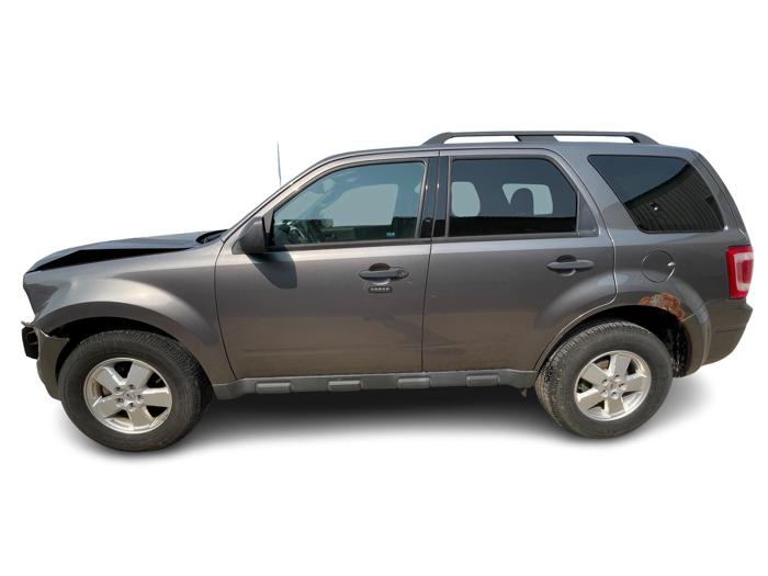 2012 ford escape xlt-4wd with 149680 miles for sale near elk-river, minnesota 588a89ee3a3c4c9aaae3439d08213113.jpg