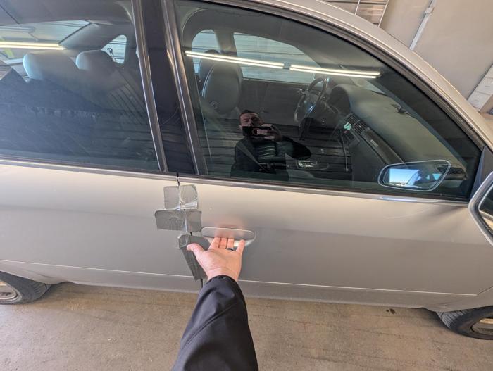 2000 audi a6 2.7t with 136342 miles for sale near elk-river, minnesota 588cdc3dffb944ed961eae13fca00d62.jpg