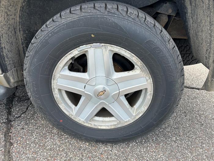 2002 chevrolet trailblazer ls-4wd with 203457 miles for sale near elk-river, minnesota 58aa3b12a39a4a45abc111ec528fd946.jpeg