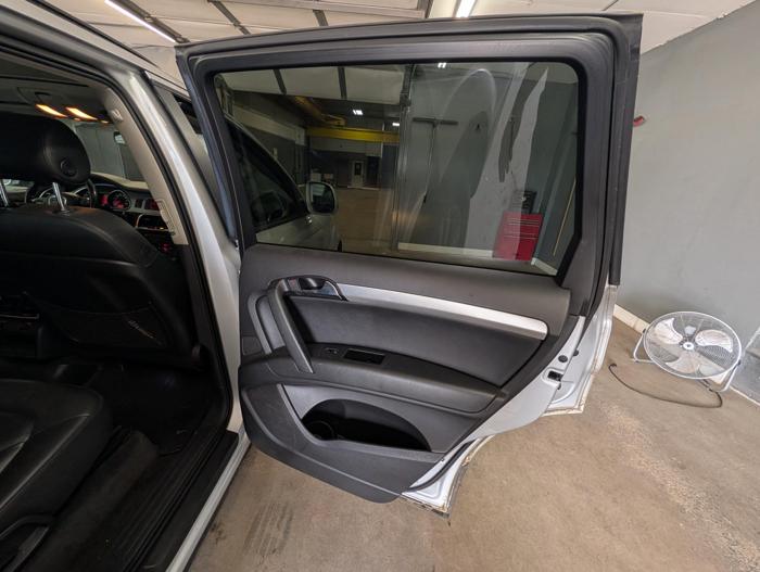 2008 audi q7 3.6-quattro with 250833 miles for sale near elk-river, minnesota 58fcd4b0c34f4d3e97bcd1fd785d6edb.jpg