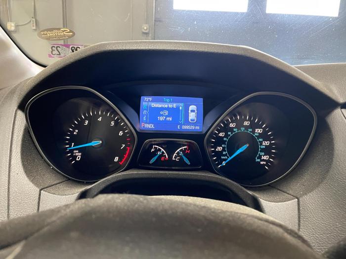2014 ford focus se-sedan with 99529 miles for sale near elk-river, minnesota 5907ff3f80d4465a874e7b6991719440.jpg