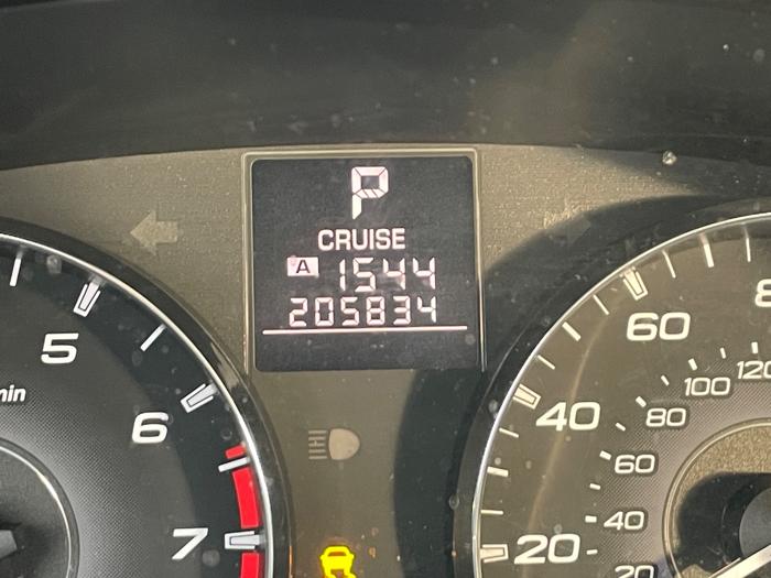 2011 subaru outback 2.5i with 205834 miles for sale near elk-river, minnesota 5910049ce8554e0aafb4037ddeec54bb.jpeg