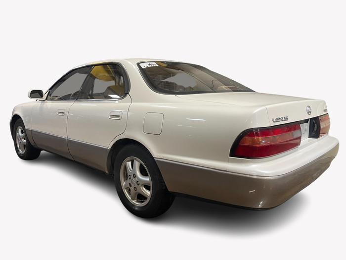 1996 lexus es 300 with 149180 miles for sale near elk-river, minnesota 591e9982ebfb4de0810cfa5875822289.jpg