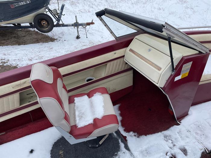 1983 larson 17-ft for sale near elk-river, minnesota 59390e3bd4b0436f8a43816b2fef7aa5.jpg