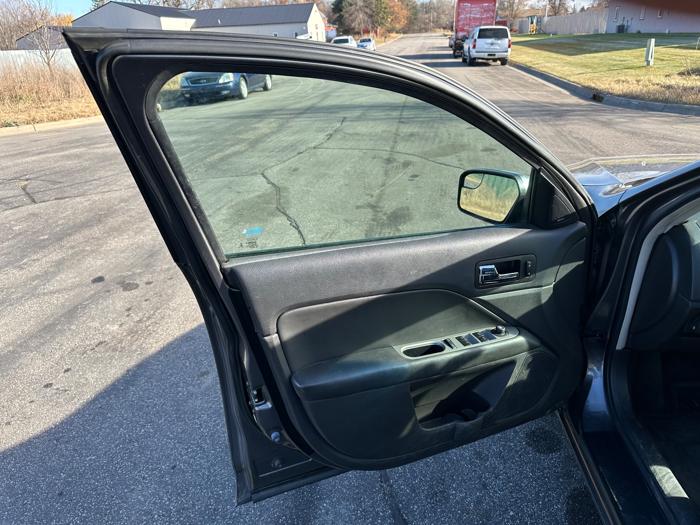 2012 ford fusion sel-awd with 147288 miles for sale near elk-river, minnesota 593f9baaaf0a4b3e875fd0b7c2d62aed.jpeg