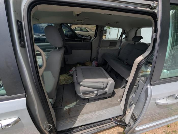 2010 dodge grand-caravan se with 155535 miles for sale near elk-river, minnesota 595e9202a9b2472f9ab1adcd72b637ad.jpg