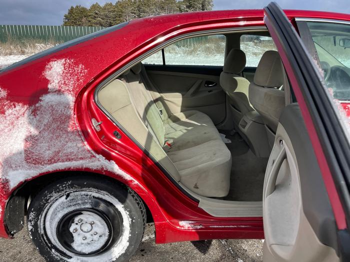 2010 toyota camry le-6-spd-at with 241112 miles for sale near elk-river, minnesota 595f6f0a8b6c4f99ab3919f382df8274.jpeg