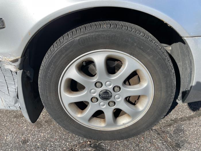 2001 volvo s40 sedan with 144822 miles for sale near elk-river, minnesota 59909c2121664a4da7a7d4661144e37c.jpeg