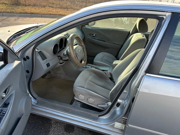 2002 nissan altima 2.5 with 154503 miles for sale near elk-river, minnesota 59a1a3784aab4495b50dc2715fcfbca5.jpeg