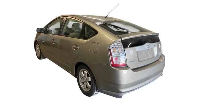 2006 toyota prius 4-door-liftback with 175609 miles for sale near elk-river, minnesota 59a339898fea480488f2b44ea2ea35b9.jpg