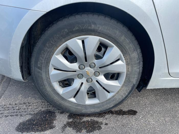 2015 chevrolet cruze ls-auto with 173627 miles for sale near burnsville, minnesota 59ad677202c64594a05afd20105a12f2.jpeg