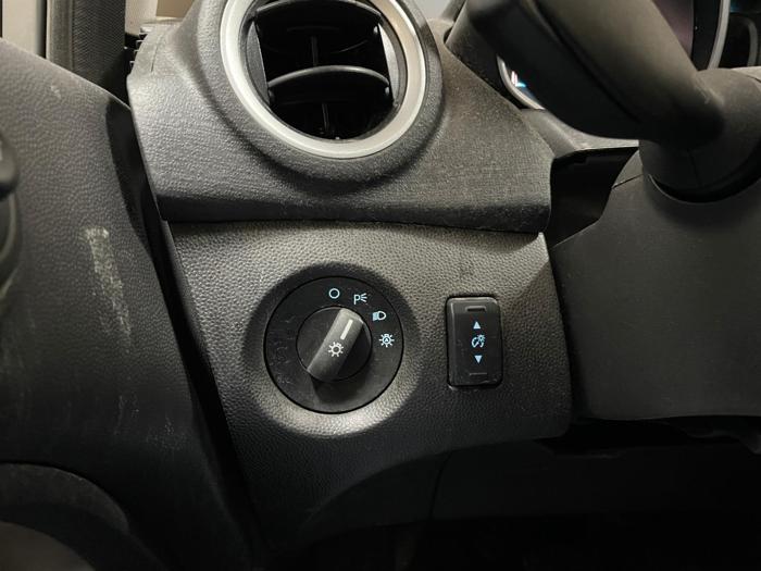 2019 ford fiesta se with 81344 miles for sale near elk-river, minnesota 59b6740ccb684405ae2d40012f306e24.jpg