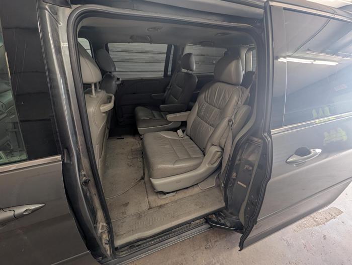 2008 honda odyssey ex-l with 245268 miles for sale near elk-river, minnesota 59c9befb46ca4725a15bdb3c6fb82b49.jpg