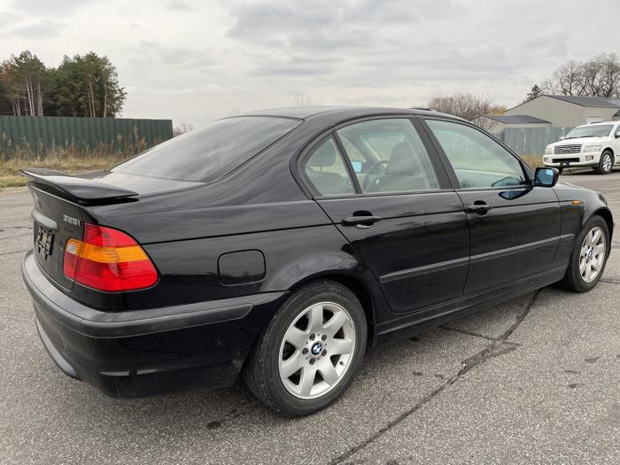 2002 bmw 325i sa with 173883 miles for sale near elk-river, minnesota 59f3eb475de6469e966e518f1ff2ee8a.jpg