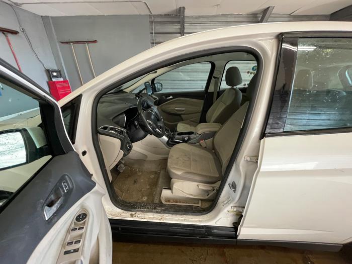 2013 ford c-max-hybrid se with 121100 miles for sale near elk-river, minnesota 5a086648bae44e04a461e2027116c716.jpeg