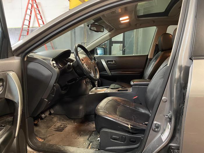 2013 nissan rogue sv with 143170 miles for sale near elk-river, minnesota 5a1570a7003e47a499e71db6bb5df880.jpg