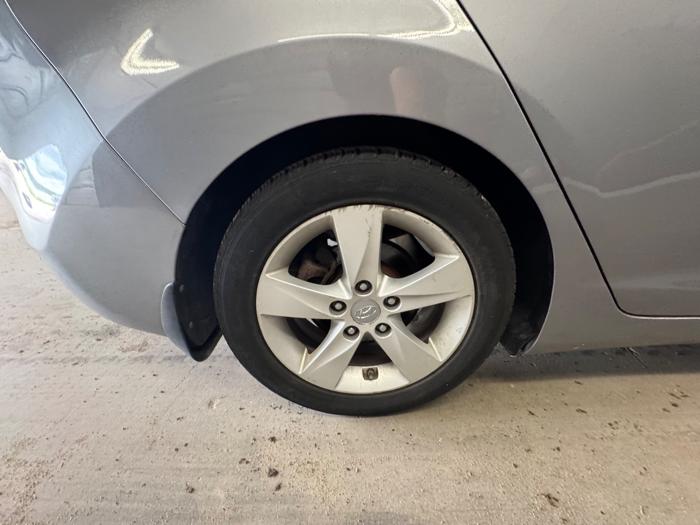 2013 hyundai elantra limited with 113604 miles for sale near elk-river, minnesota 5a19dccc42cb4ce8a6d2fdd4b4764a72.jpeg
