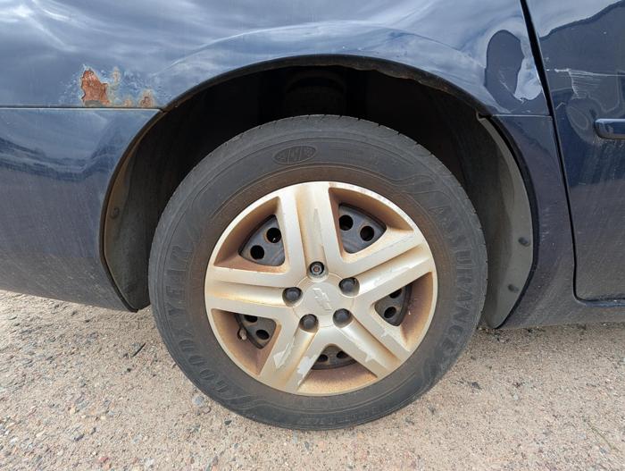 2007 chevrolet impala ls with 315719 miles for sale near elk-river, minnesota 5a1da118abde4b31b94721297df40b95.jpg