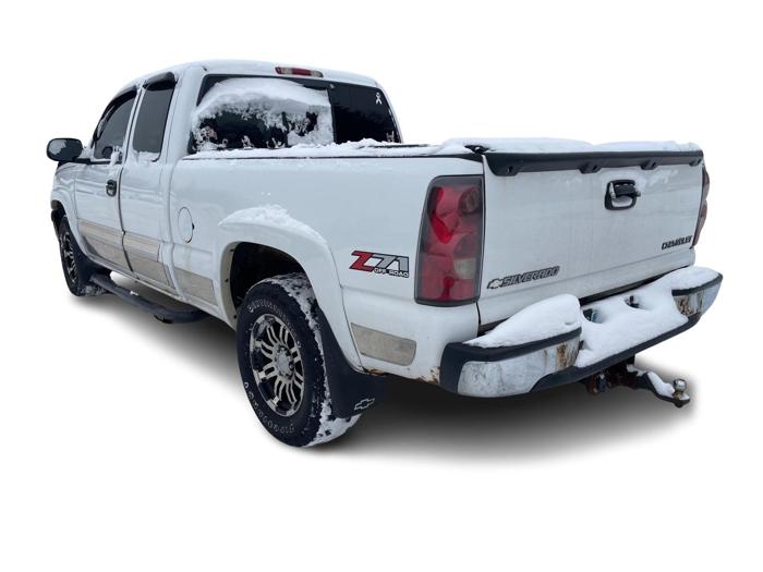 2005 chevrolet silverado-1500 ext.-cab-long-bed-4wd with 235695 miles for sale near fridley, minnesota 5a30ab0fe3794827b5c2b01e594e2f14.jpg