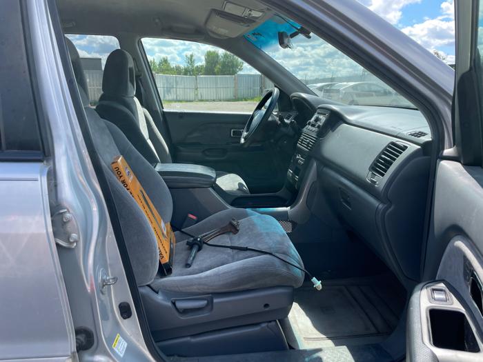 2004 honda pilot ex with 311659 miles for sale near elk-river, minnesota 5a4236970c464669ad9558b45253a746.jpeg