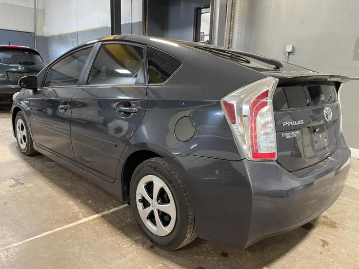 2013 toyota prius with 157629 miles for sale near elk-river, minnesota 5a46a4cf93c14ba5aec774b60be0cd24.jpg