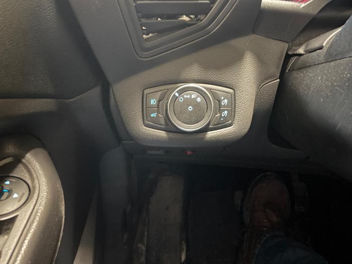 2017 ford escape se with 55868 miles for sale near elk-river, minnesota 5a5bbaa7ee1240cda64e6cebc7ea782a.jpg