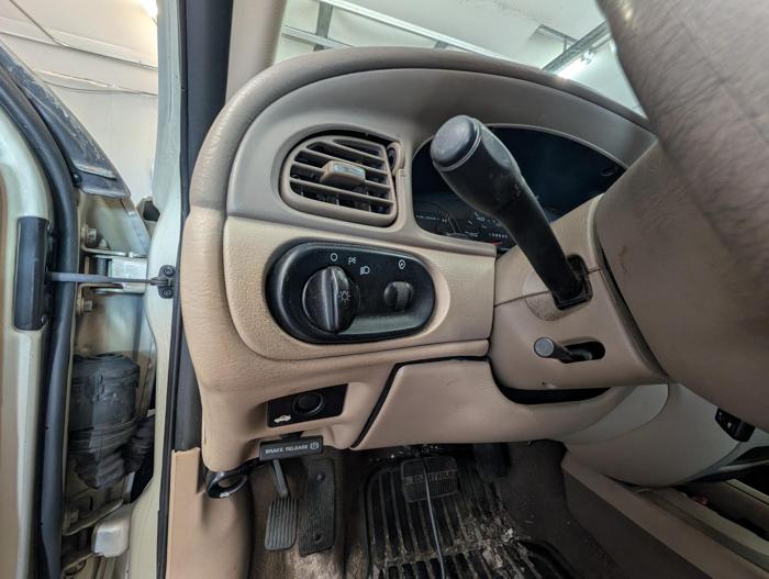 2003 ford taurus se-ffv with 138661 miles for sale near elk-river, minnesota 5a6e73b8c82b40fc9f6d6736566329ff.jpg