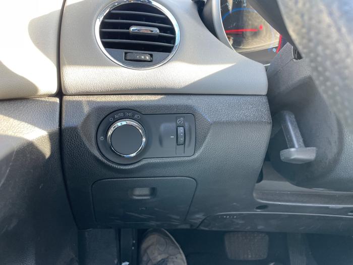 2014 chevrolet cruze ls-auto with 92945 miles for sale near elk-river, minnesota 5a7abac2b8c948ffac6cd5e9f9fd8bf9.jpeg