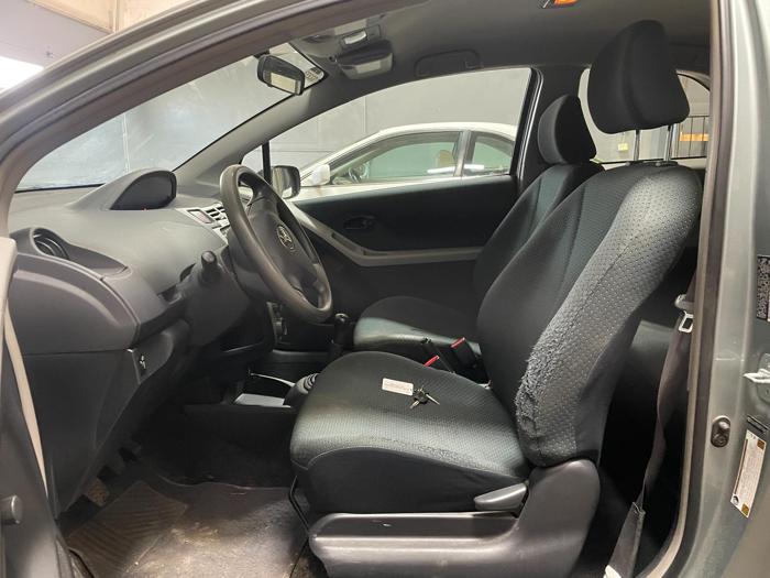 2008 toyota yaris base with 188240 miles for sale near elk-river, minnesota 5a7eef65f9704ad78c71996eb0600b9c.jpg