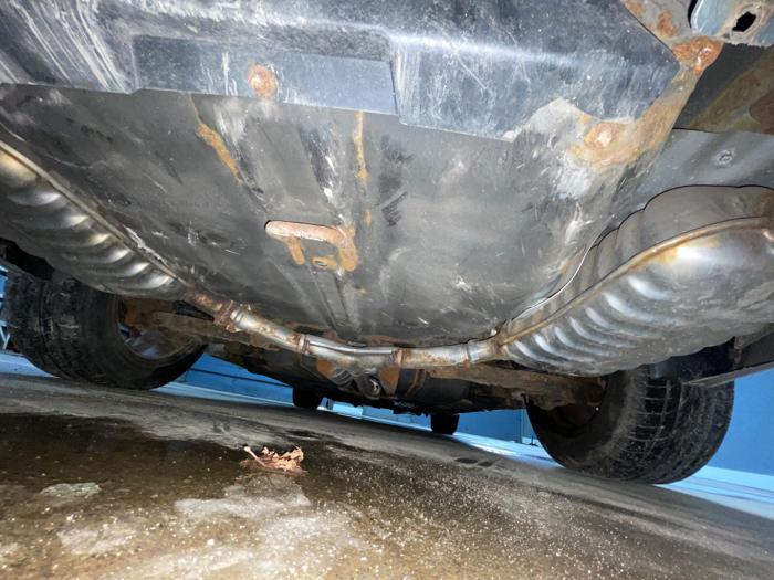 2007 hyundai azera limited with 170695 miles for sale near elk-river, minnesota 5a8b77aaba054456b38a1e2bf4746e61.jpeg