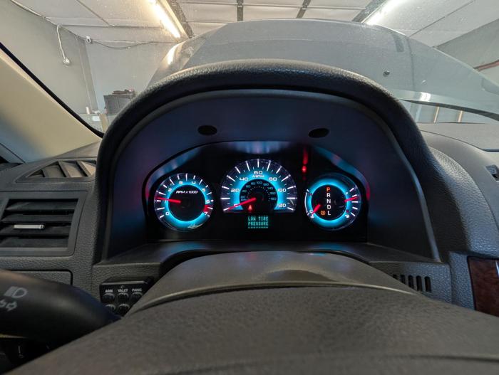 2012 ford fusion sel with 194491 miles for sale near elk-river, minnesota 5a9a19e26c5a400c86e328f7a5cc7d89.jpg