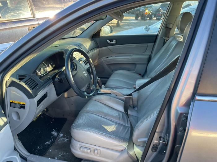 2006 hyundai sonata lx with 242932 miles for sale near elk-river, minnesota 5ac0f9588a254a70abbe7a9f8ed50f68.jpg