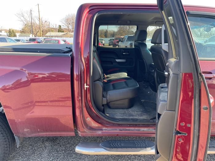 2015 chevrolet silverado-1500 lt-crew-cab-4wd with 273116 miles for sale near fridley, minnesota 5acc7941b7b74ca286d9c2b3da564468.jpeg