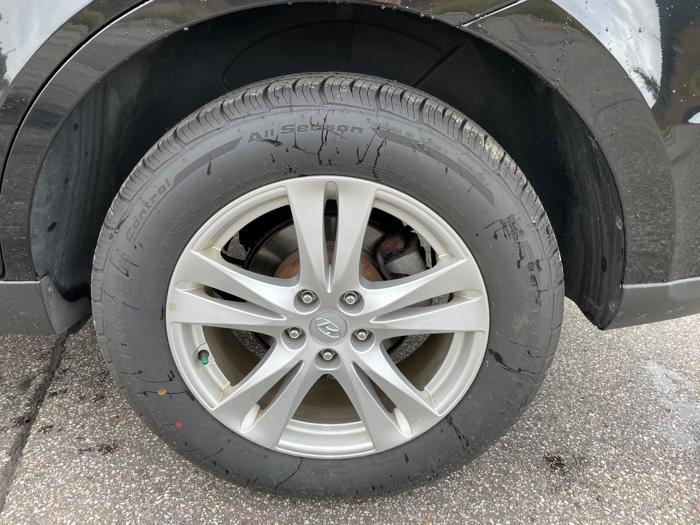 2011 hyundai santa-fe limited-3.5-4wd with 80623 miles for sale near elk-river, minnesota 5aee34aa7b8f4d69a50bed90142167ab.jpeg
