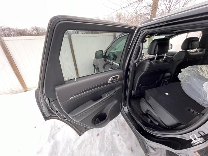 2017 jeep grand-cherokee limited-4wd with 117223 miles for sale near elk-river, minnesota 5b70e95e3bee45a5afaa1f1b02cd3bbd.jpeg