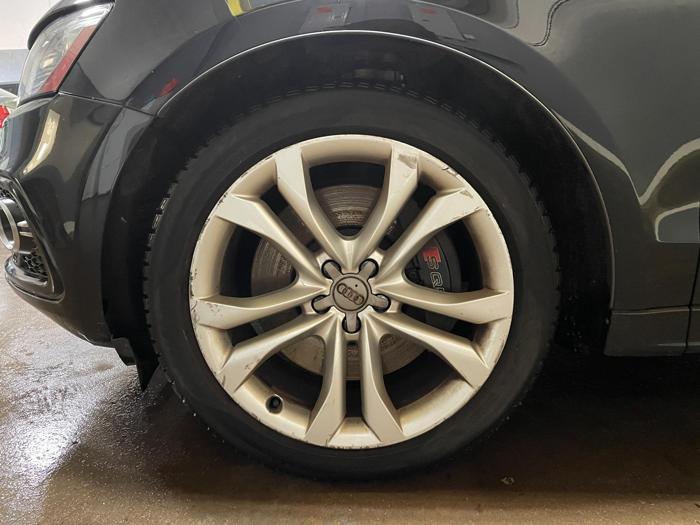 2014 audi sq5 with 105818 miles for sale near elk-river, minnesota 5b7343830a5447fb9e9a225ccf5d5e9e.JPG