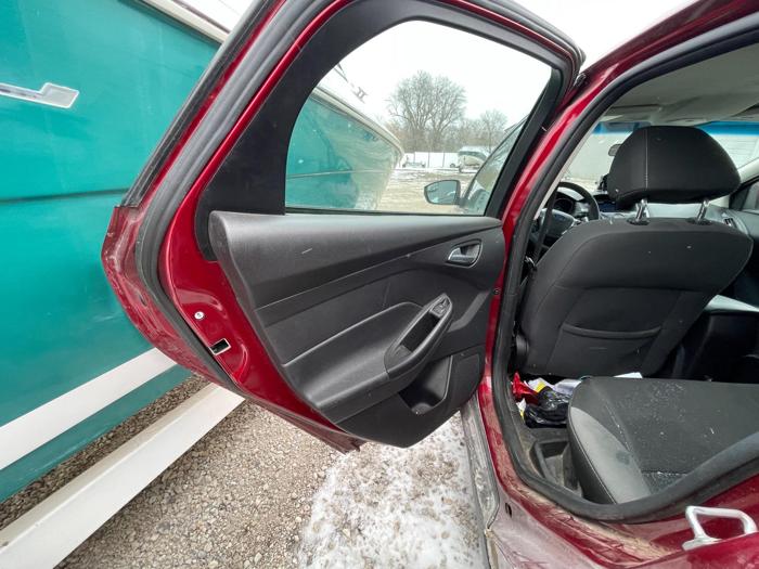 2014 ford focus se with 194197 miles for sale near elk-river, minnesota 5b77a0e72057462a965f52a6aa8ea6a0.jpg