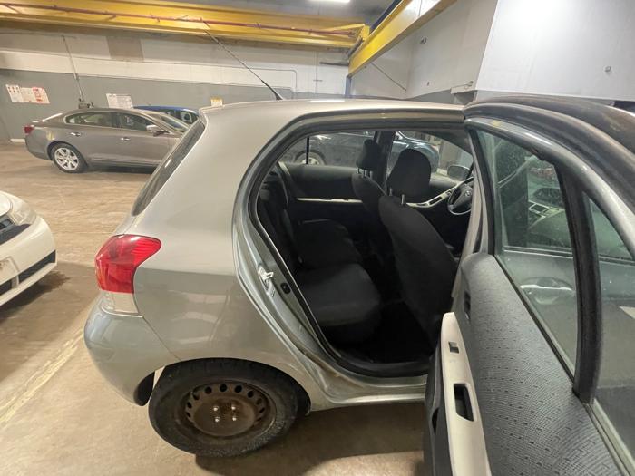 2009 toyota yaris liftback-s-5-door-at with 178503 miles for sale near elk-river, minnesota 5b7ba8d290a14d73b2bfe8f63b427bdc.jpeg