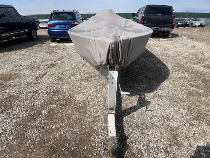1986 lund boat-co- for sale near elk-river, minnesota 5b9abdd2ad4a4198ae15a542b188c467.jpg