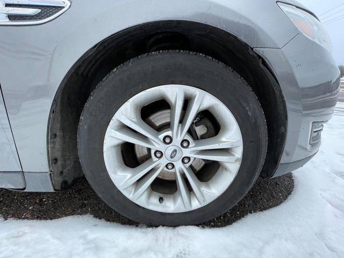 2013 ford taurus sel-awd with 209861 miles for sale near elk-river, minnesota 5b9b6778ba144533a8f0d0654f9e2305.jpeg