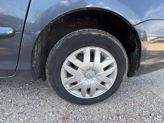 2007 toyota sienna ce-fwd-7-passenger with 198735 miles for sale near elk-river, minnesota 5ba0e74051194c59884fb4ba92f94d4b.jpeg