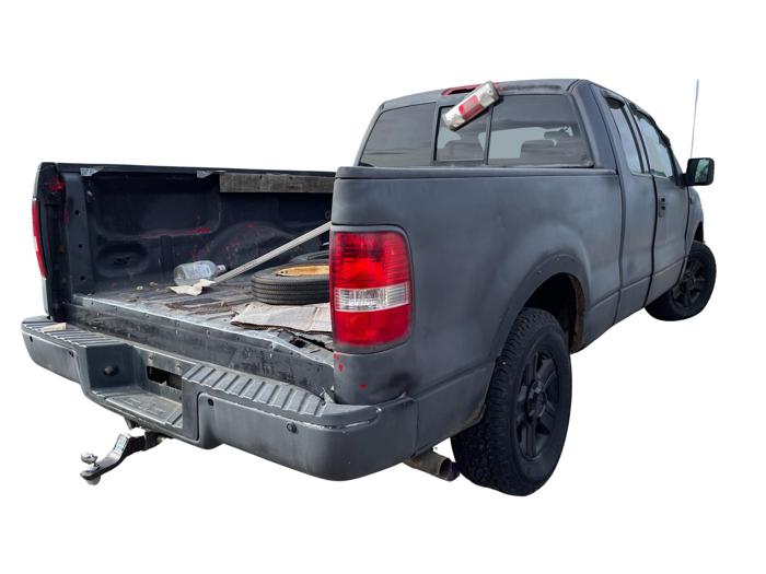 2004 ford f-150 xl with 243495 miles for sale near elk-river, minnesota 5bad1ce4140042719d8aed194cb79271.jpg