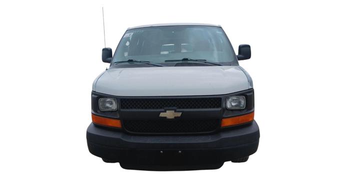 2005 chevrolet express 3500-extended with 81212 miles for sale near elk-river, minnesota 5bd007db02ab47f781a01964a93d877a.jpg