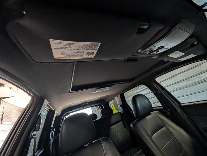 2009 ford escape limited-fwd-v6 with 198732 miles for sale near elk-river, minnesota 5bd91639112448cfa235ebcb7616145d.jpg